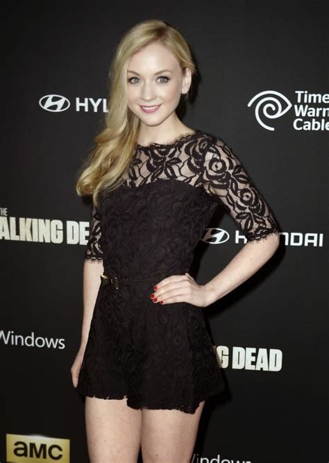 emily kinney nackt